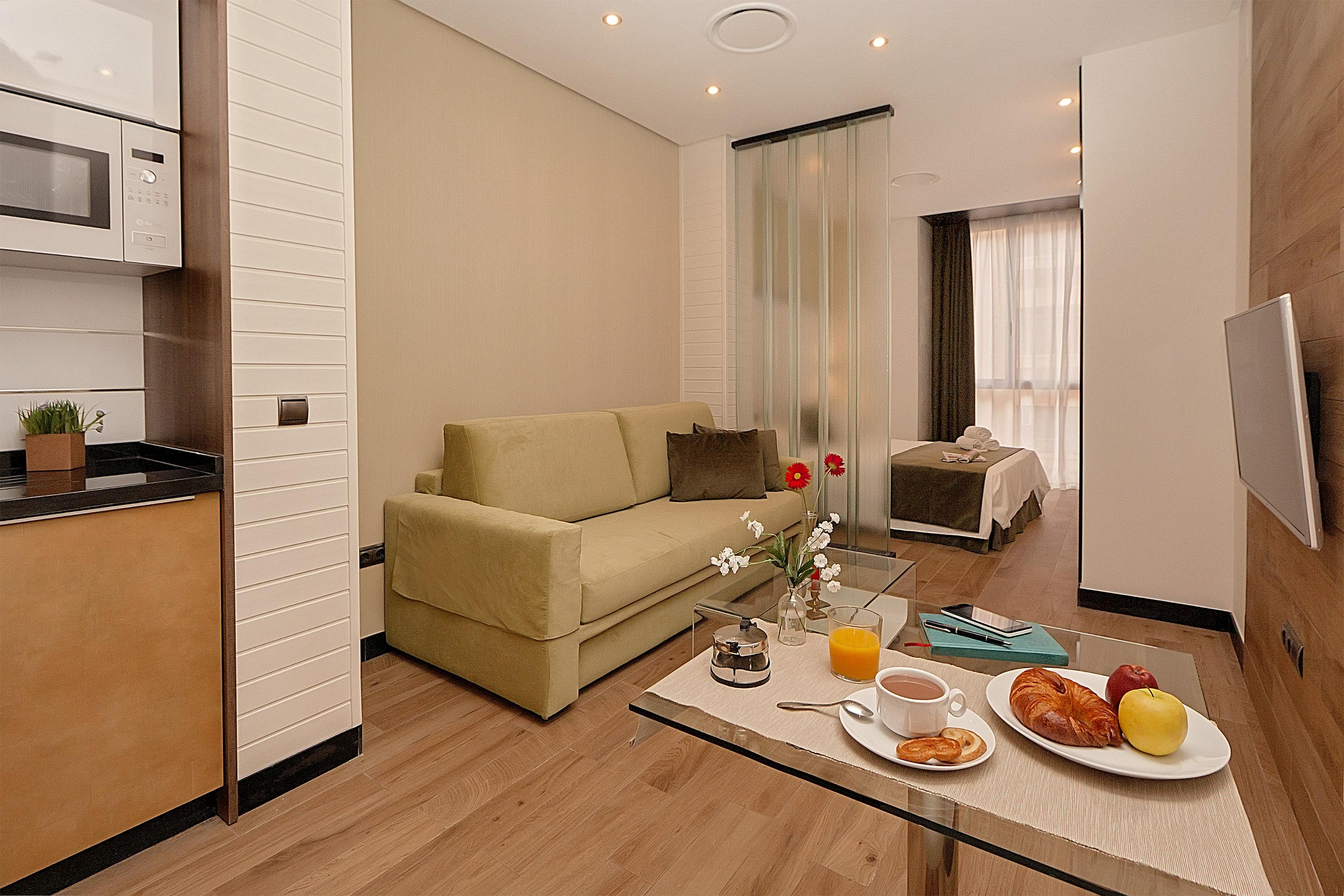 Apartamentos Suites Oficentro Deluxe Malaga Exterior photo